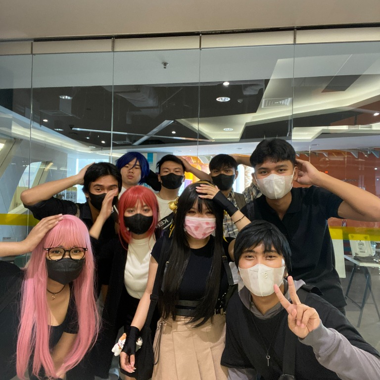 Cosplay memory 13 with friends